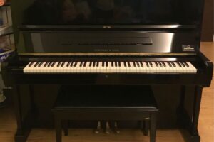 Đàn Piano Cơ Fukuyama&Sons 12