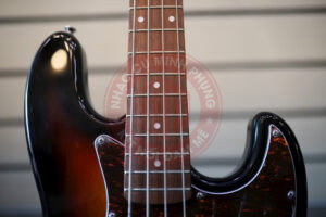 dan-guitar-dien-tokai-ajb58-2-5