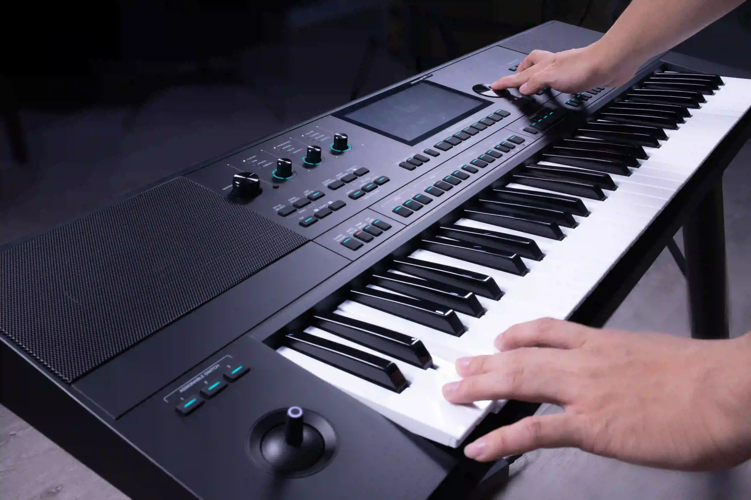 GIẢI PHÁP LỰA CHỌN KEYBOARD WORKSTATION PHÙ HỢP MỤC ĐÍCH BIỂU DIỄN