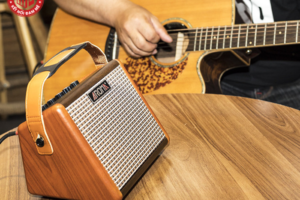 Amplifier là gì? Khi nào bạn nên sử dụng Amplifier cho đàn Guitar