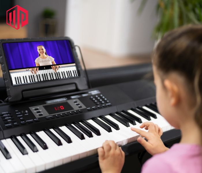 Tận dụng các tính năng cao cấp hiện đại, công nghệ cho việc học piano