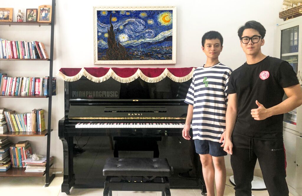 Piano cơ giá rẻ