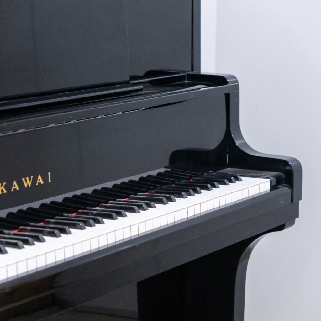 Kawai KU5 Polished Ebony