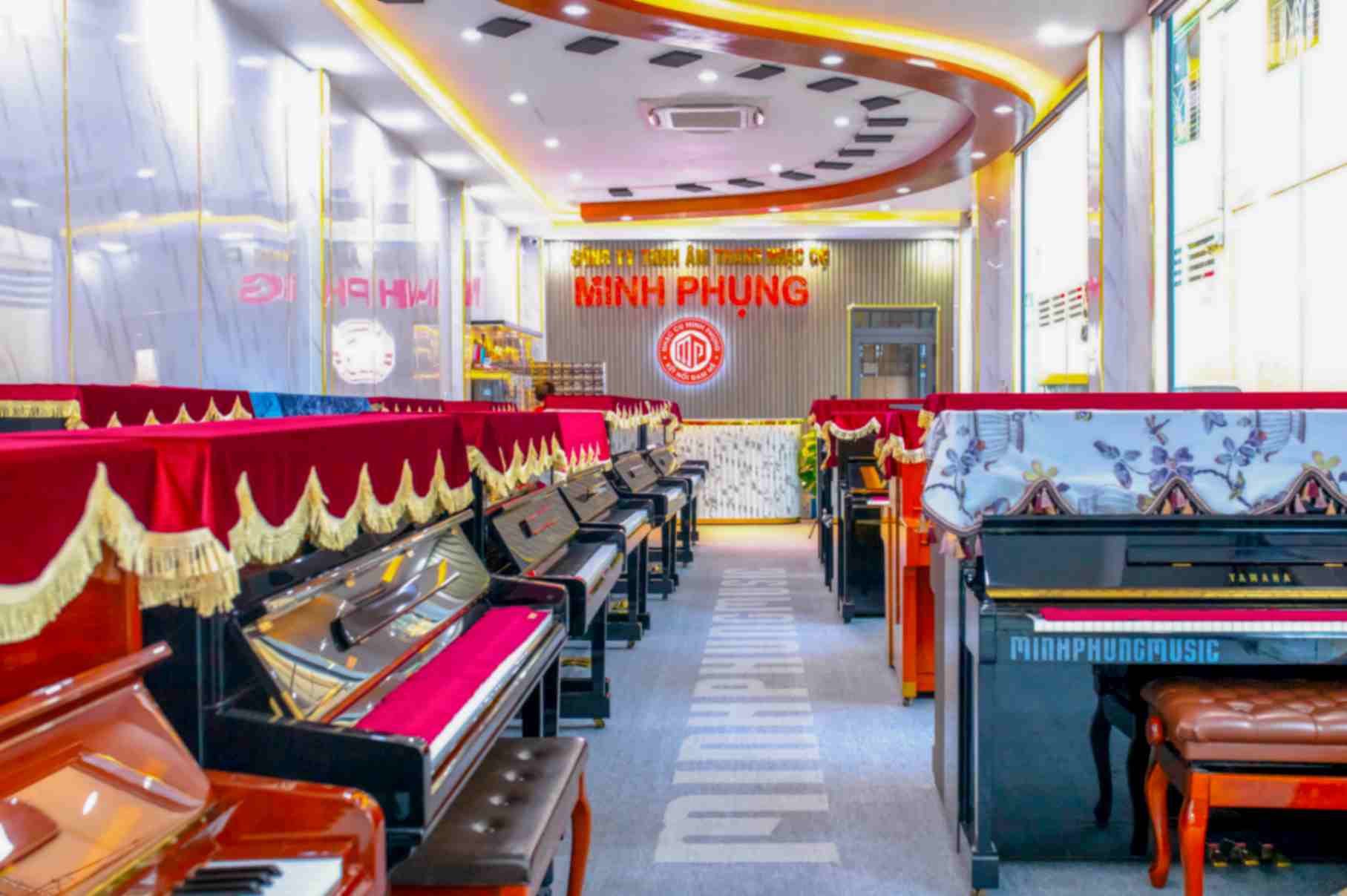 Showroom Minh Phụng Music Tân Bình