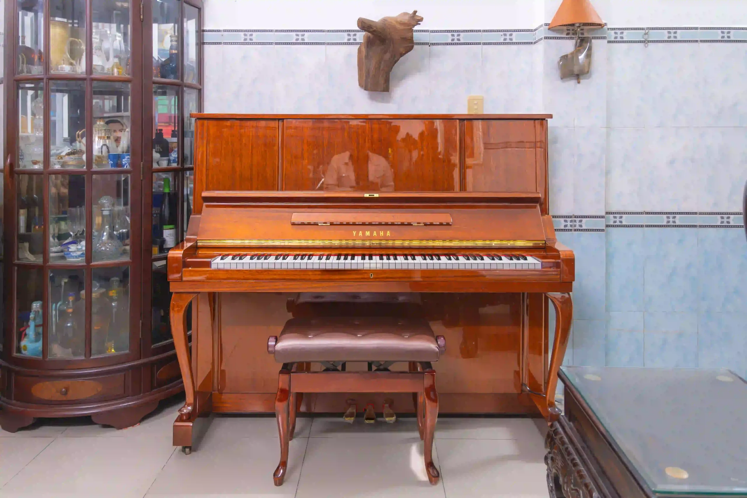 Minh Phụng Music bàn giao Yamaha W106 Mahogany đến khách hàng Gò Vấp