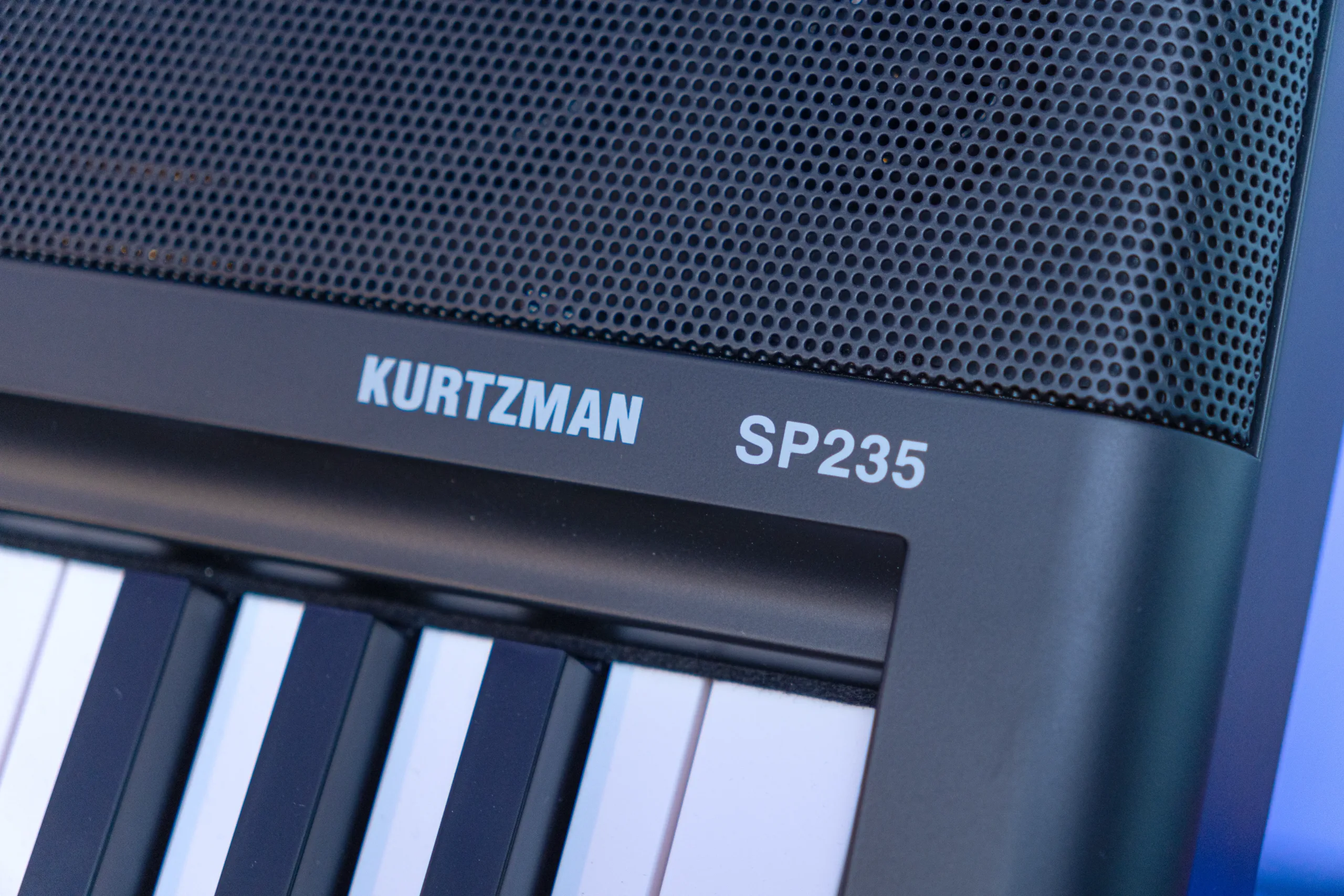 mô phỏng chân thực âm thanh đàn piano cơ bản của Kurtzman sp235