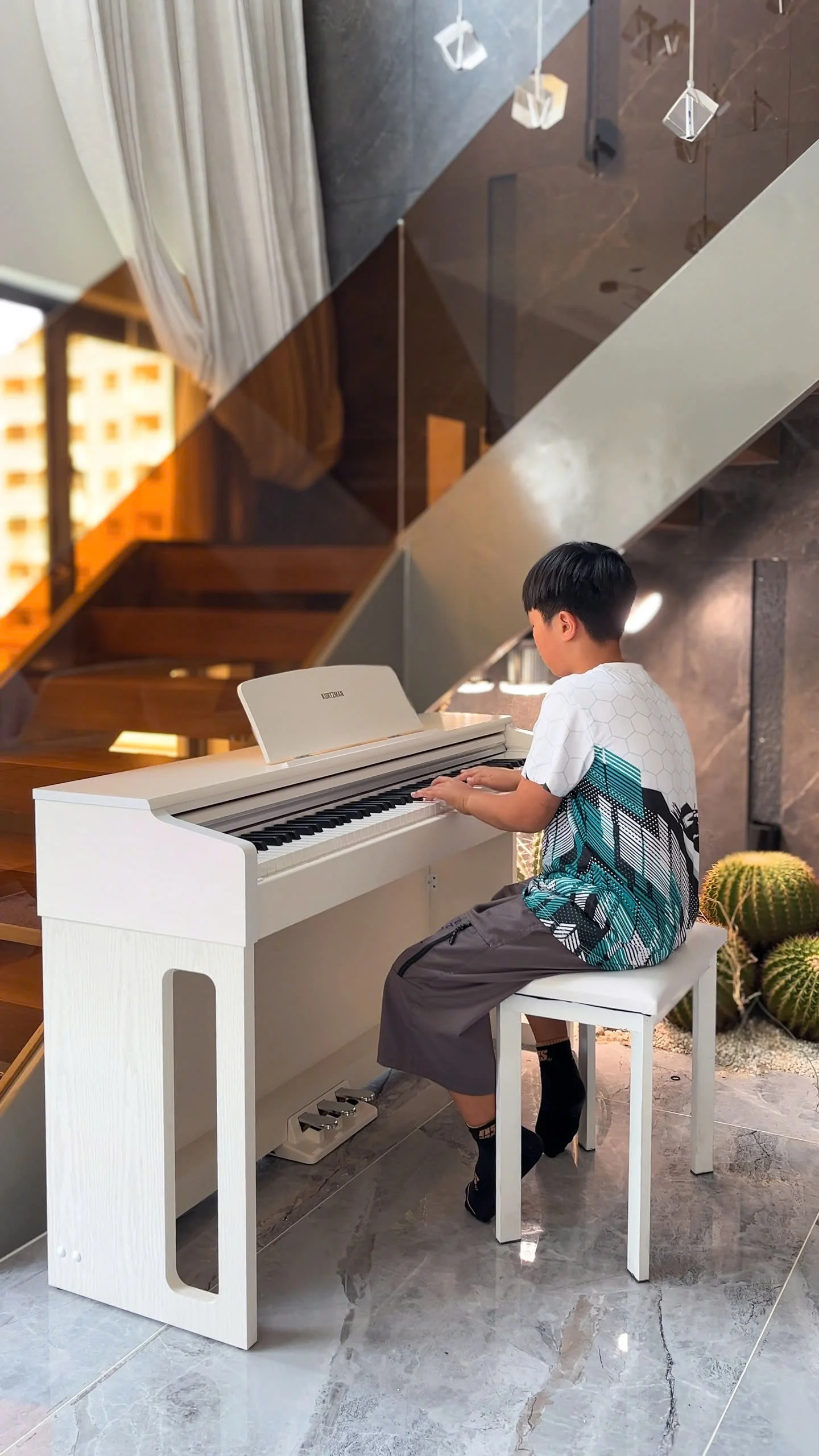 Bàn giao piano điện KS1Plus tại Penthouse Quận 2 5