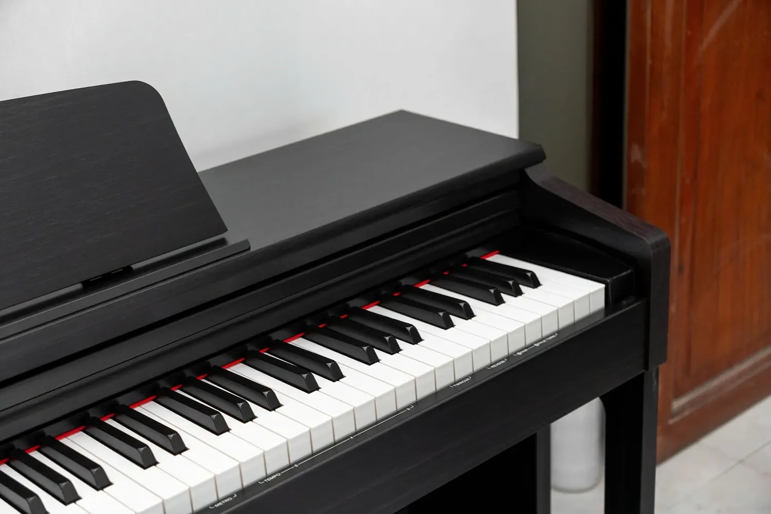 Bàn giao Yamaha U2H và Kurtzman KS1 Plus cho lớp nhạc Pamper Me 6