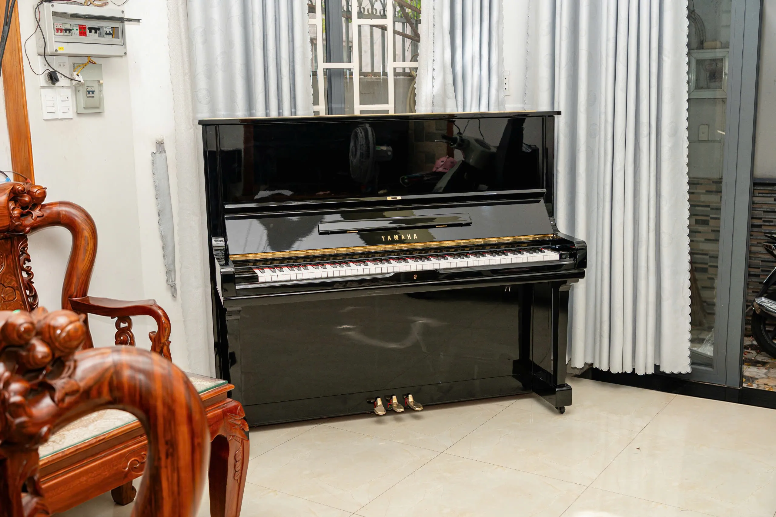 Bàn giao Yamaha U3H về Quận 12 - 3