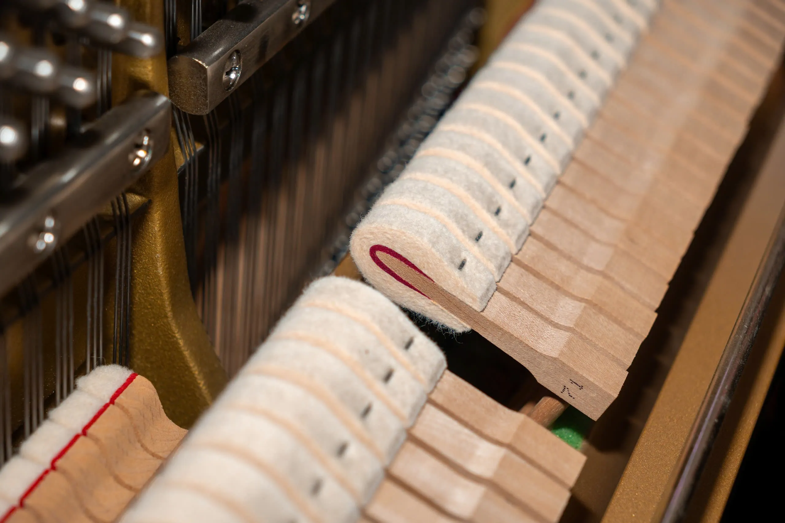 Bàn giao piano cơ Yamaha YU3-SXG về quận 5, TpHCM - 6
