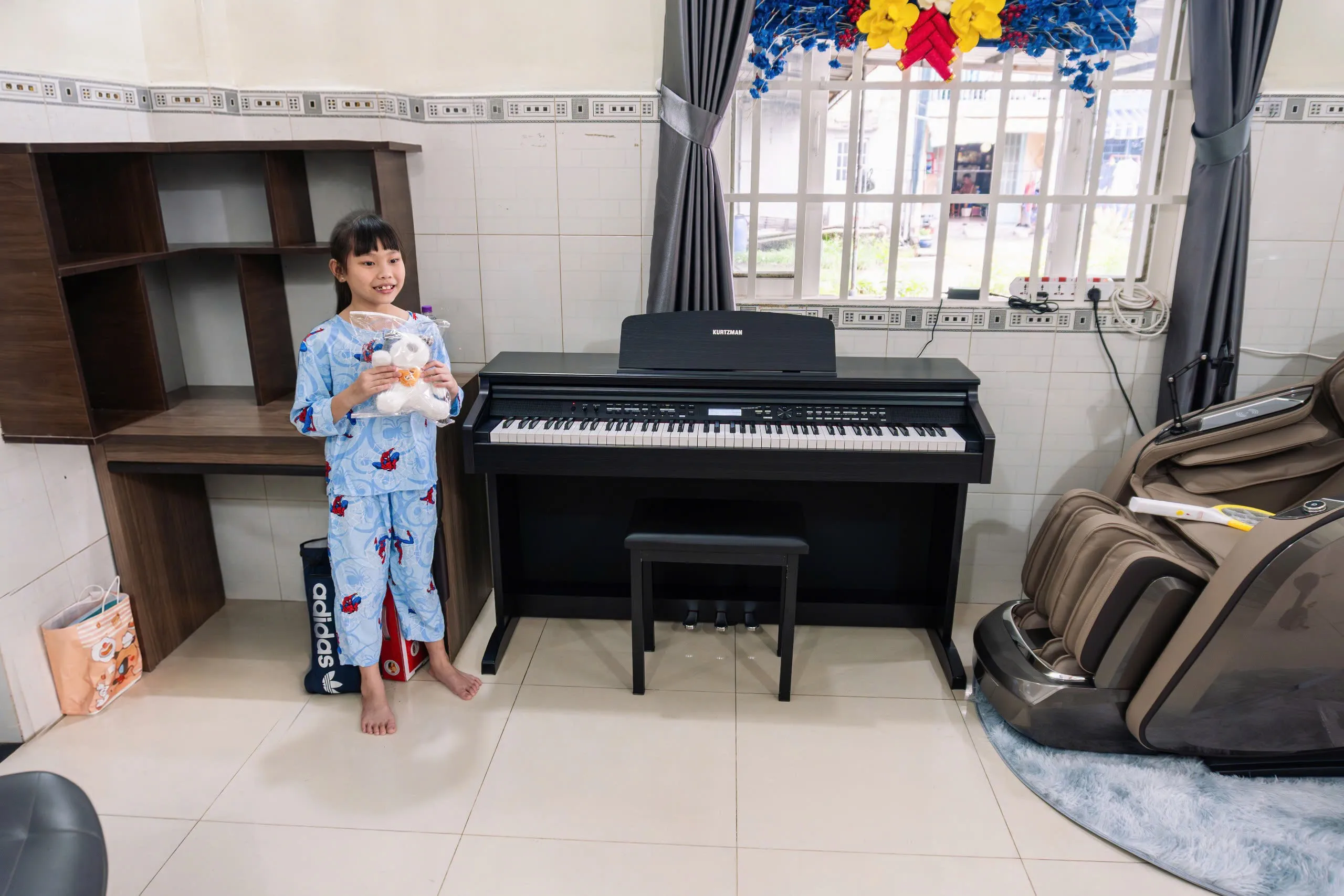 Bàn giao piano điện Kurtzman K610 về Củ Chi, TpHCM - 2