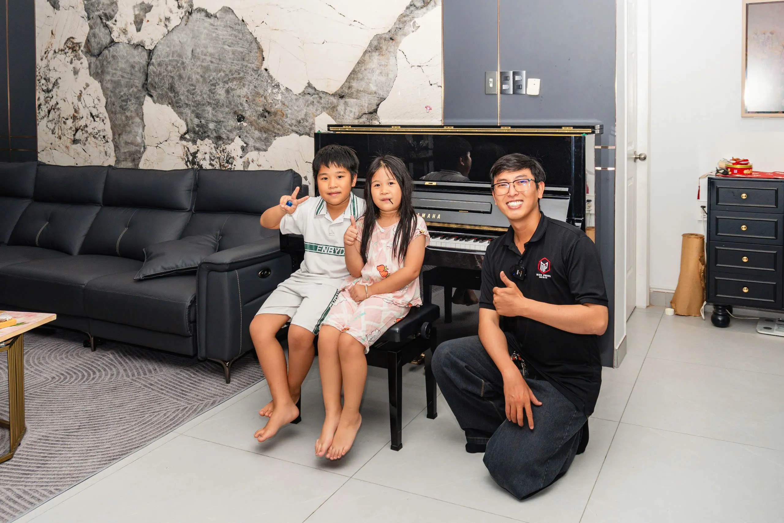 Bàn giao piano cơ Yamaha U1H về Phú Nhuận, TpHCM - 6