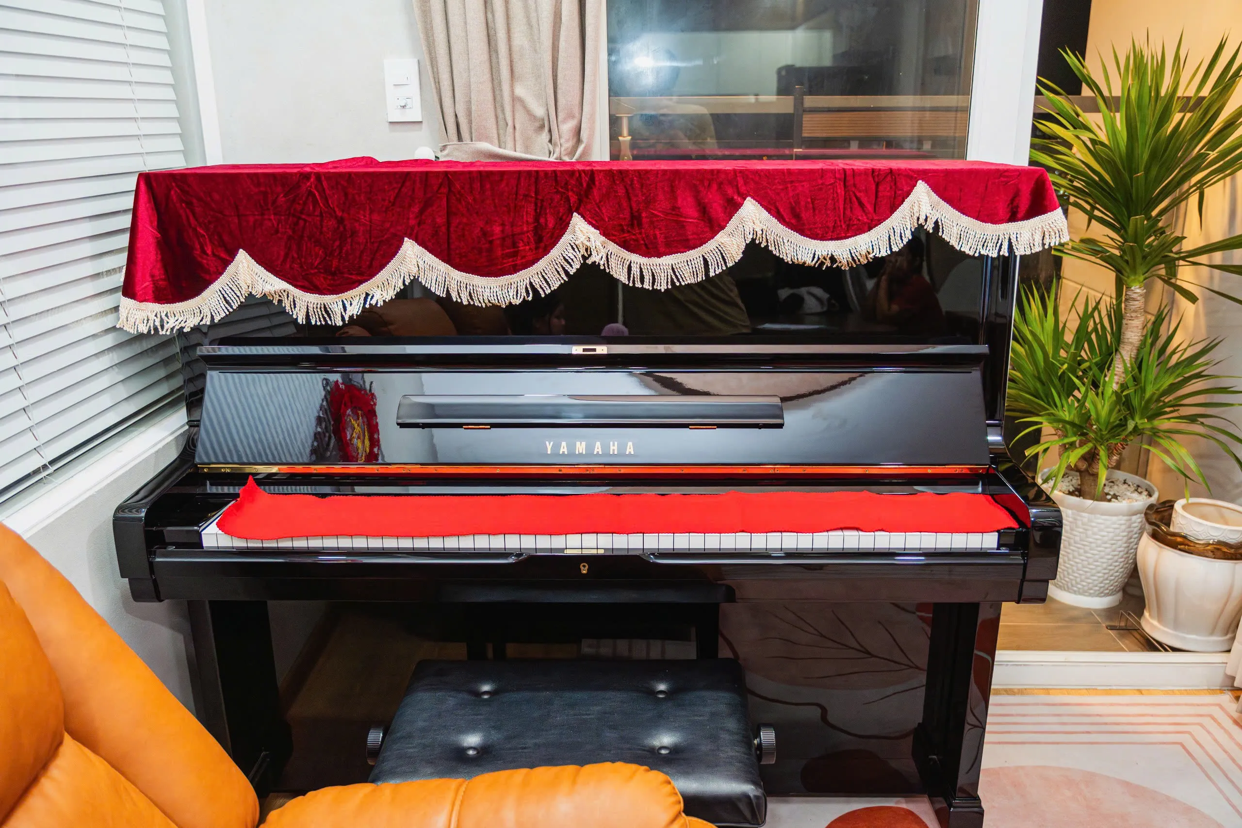 Bàn giao piano cơ Yamaha U2G về Quận 6, TpHCM - 1