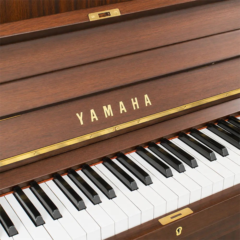 bàn phím đàn piano cơ Yamaha U2C Walnut_minhphungmusic